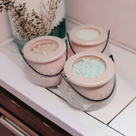 set of 3 foaming bath salts cauldrons 120g