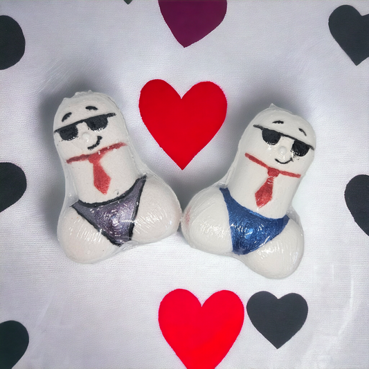 Handmade adult/valentines bath bombs (willly) over 18 only