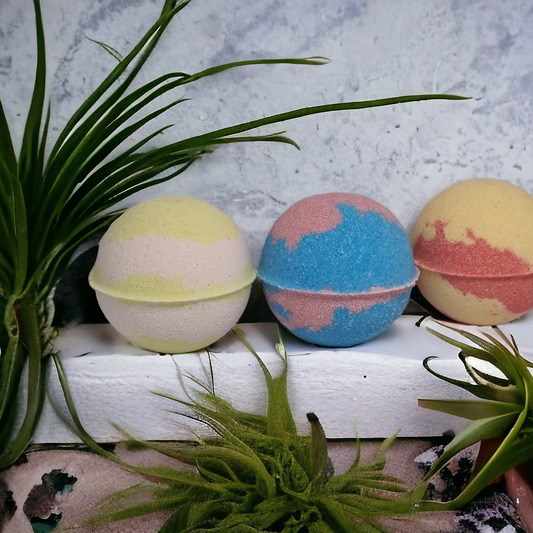 handmade large (6cm) bath bombs
